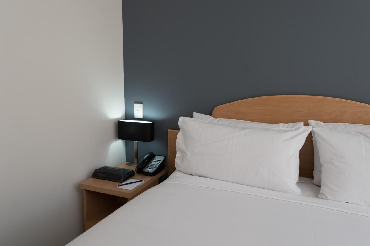 All Suites Perth Ngoại thất bức ảnh